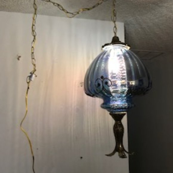 Vintage Blue Carnival Glass Lamp - Picture 11 of 11